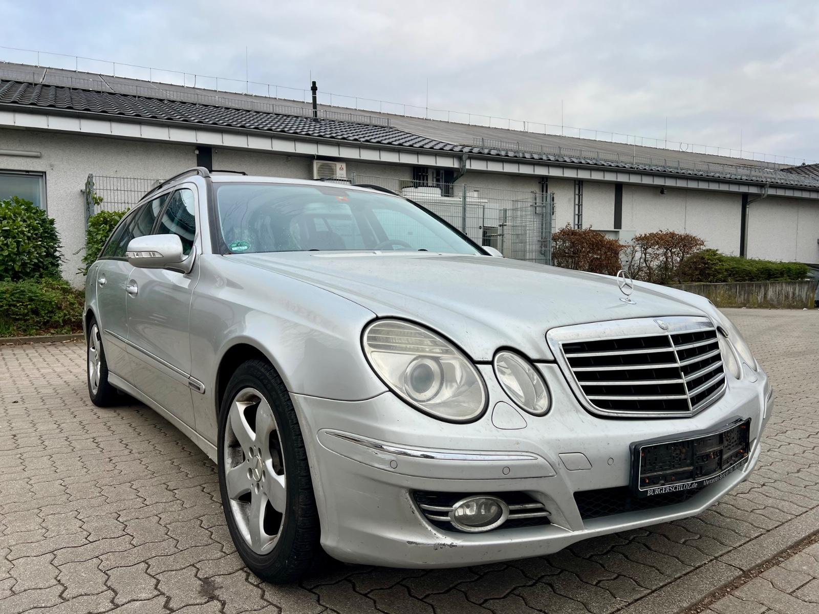 Mercedes-Benz E 320 E T-Modell*AVANTGARDE*LEDER*BI-XENON*NAVI!