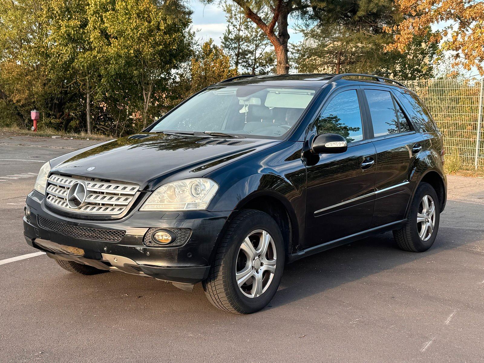 Mercedes-Benz ML 320