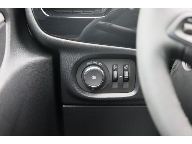 Fahrzeugabbildung Opel Corsa 1.2 F LED DAB AppleCP Android SH