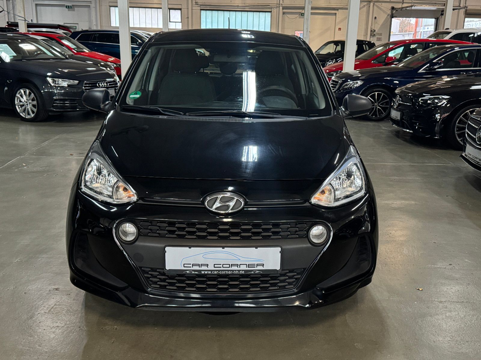 Fahrzeugabbildung Hyundai i10 CLASSIC FACELIFT MODELL TÜV BIS 03.2027