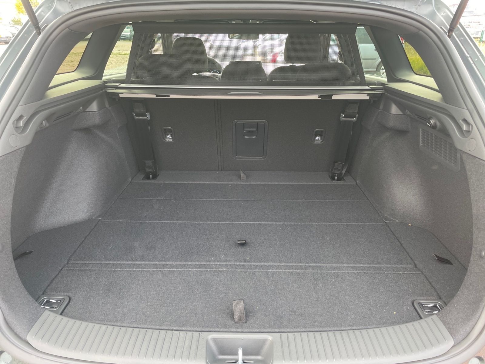 Fahrzeugabbildung Hyundai i30 Kombi 7-DCT 1.0 T-GDI Advantage LED Navi