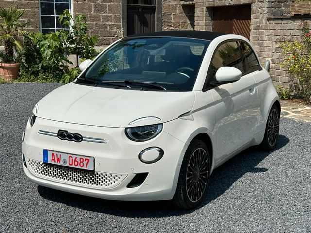 Fiat 500e Cabrio ICON 17Zoll 1Hand Kamera Sitzheizung