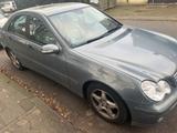 Mercedes-Benz Mercedes C 230 V6 - gebrauchte Mercedes-Benz C 230 aus dem Jahr 2005