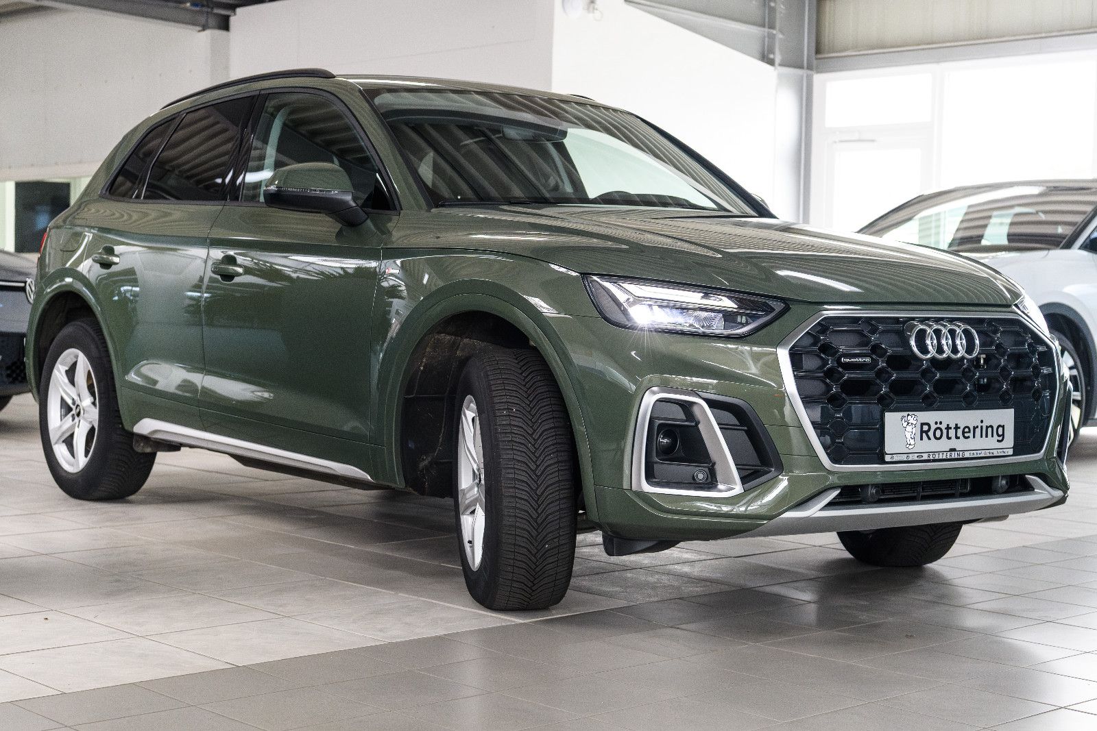 Fahrzeugabbildung Audi Q5 40 TDI quattro S line VIRT/RFK/AHK/SZH