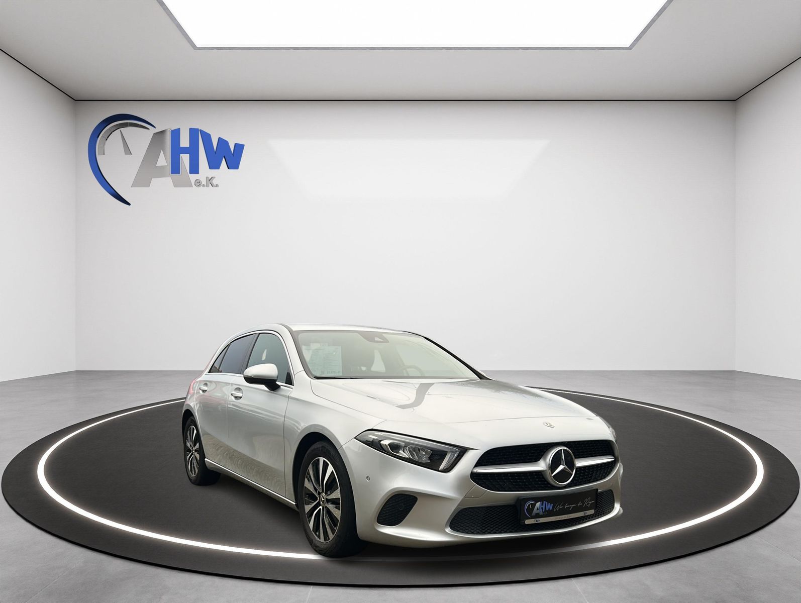 Fahrzeugabbildung Mercedes-Benz A 180 d 8G-DCT Advanced