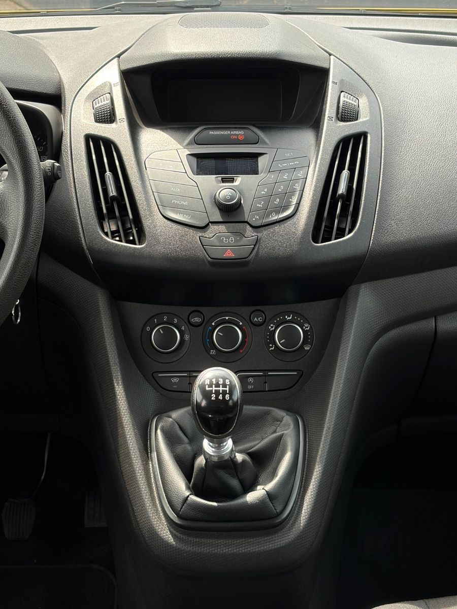 Fahrzeugabbildung Ford Tourneo Connect 1.0 EB Trend Klima Zahnr. neu