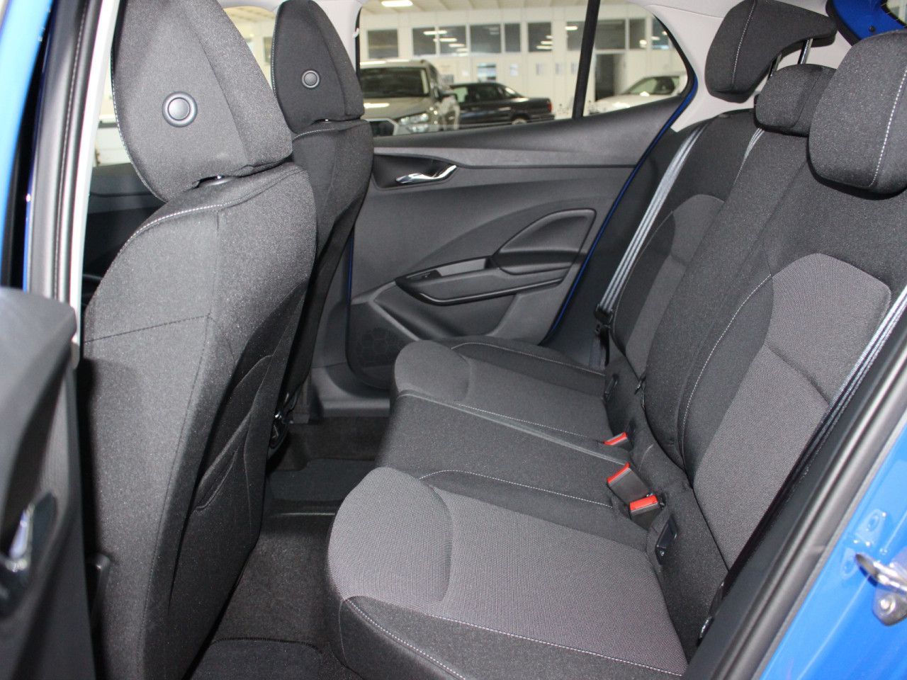 Fahrzeugabbildung SKODA Fabia 1.0 TSI Selection RFK/SHZ/APP/Keyless