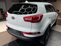 KIA Sportage Attract 2WD*KLIMA*KAMERA*SHZ*NAVI*TOP KIA Sportage Attract 2WD*KLIMA*KAMERA*SHZ*NAVI*TOP