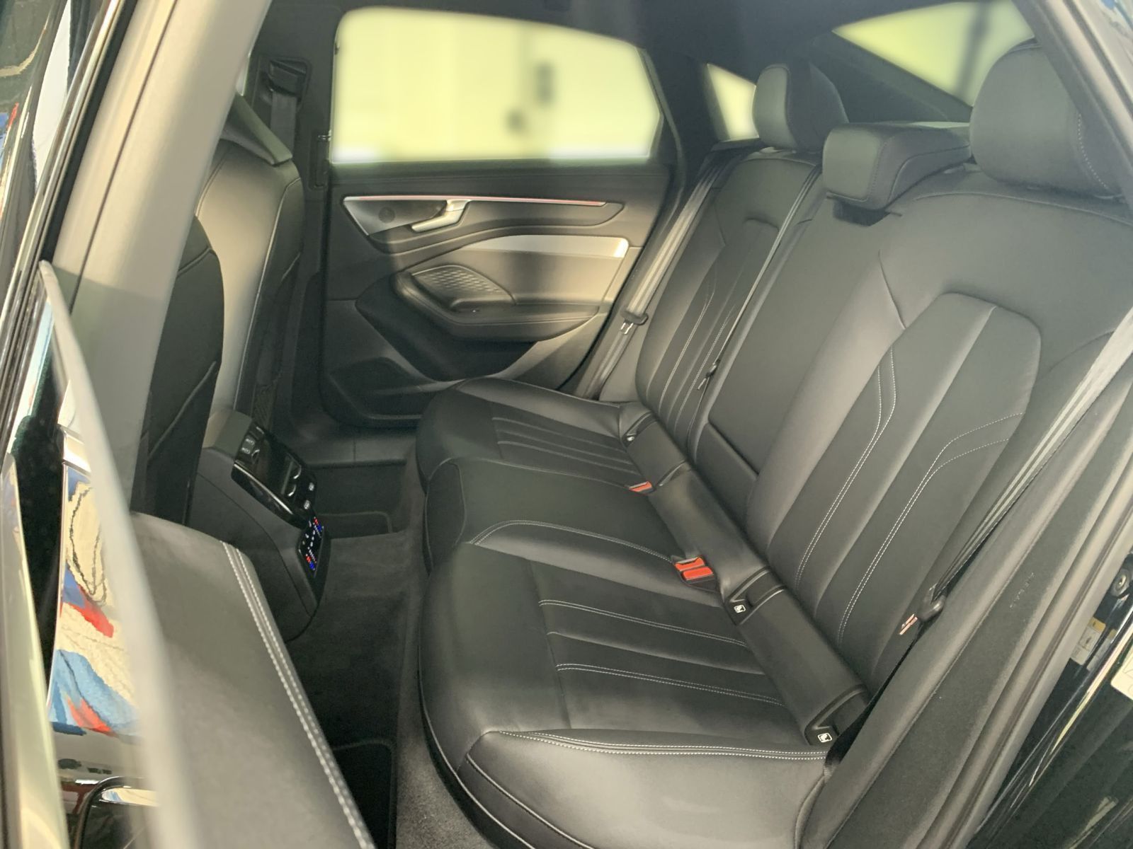 Audi A6 - Bild 14