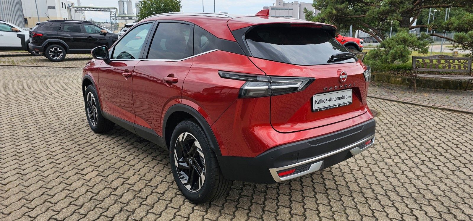 Fahrzeugabbildung Nissan Qashqai 1.3 DIG-T MHEV Xtronic N-Connecta MY2024