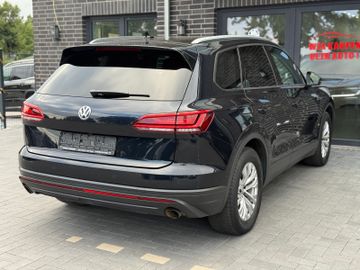 Volkswagen Touareg - 8