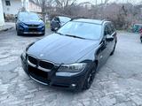 BMW 318i Touring - BMW 318 aus 2009: Kombi