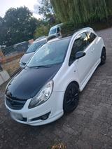 Opel corsa D Limited Edition - Opel Corsa: Limited Edition