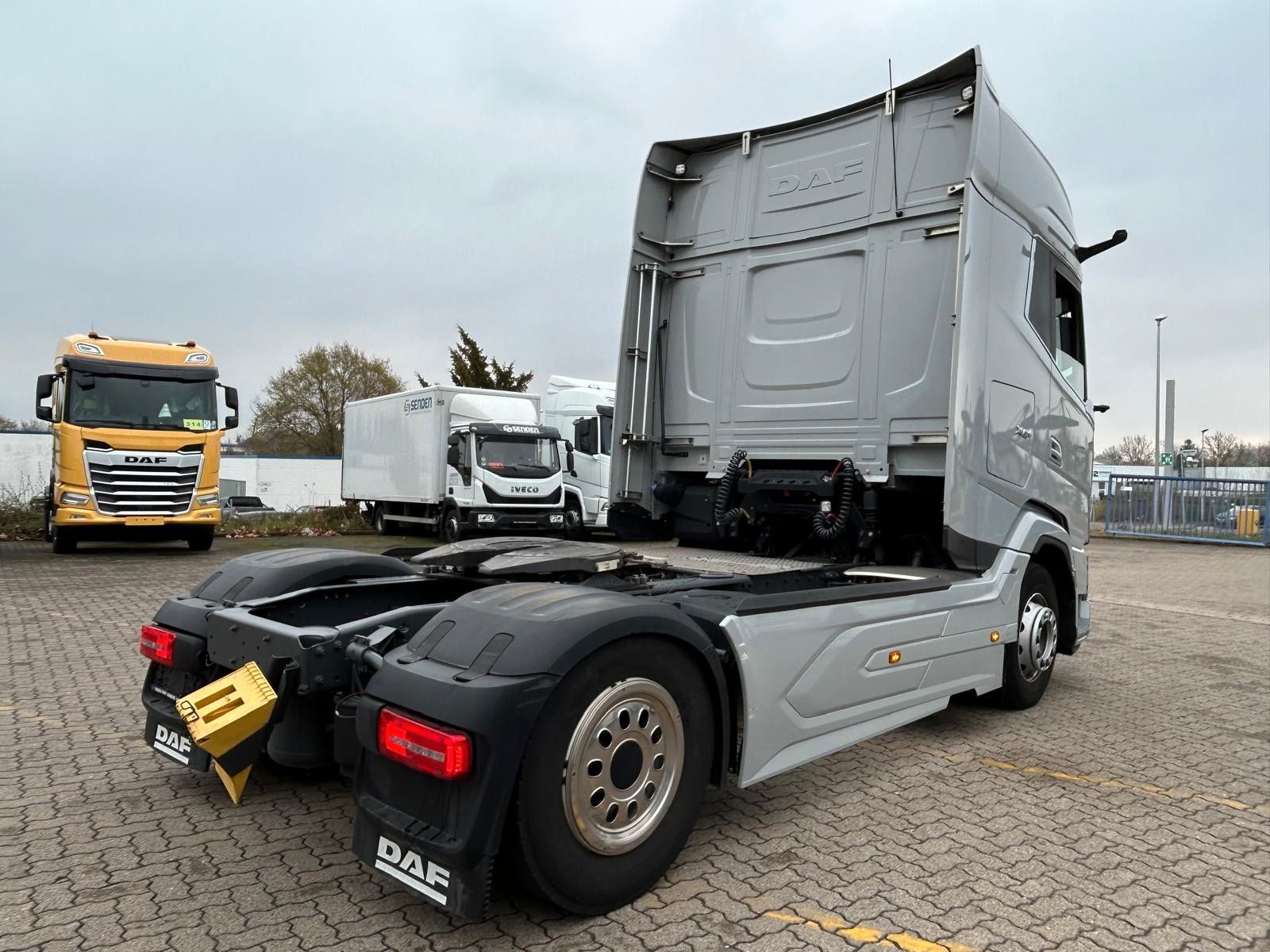 Fahrzeugabbildung DAF XG+ 480 FT, Intarder, 148.000 km