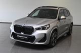 BMW iX1 30 xDrive M Sport AHK Pano HUD H&K AC-22KW  - silberne BMW iX1