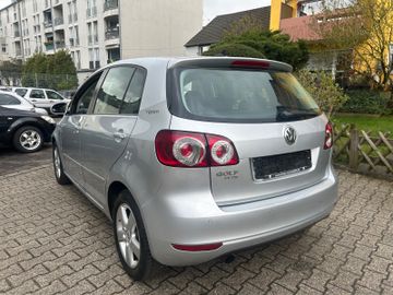 Volkswagen Golf - 4