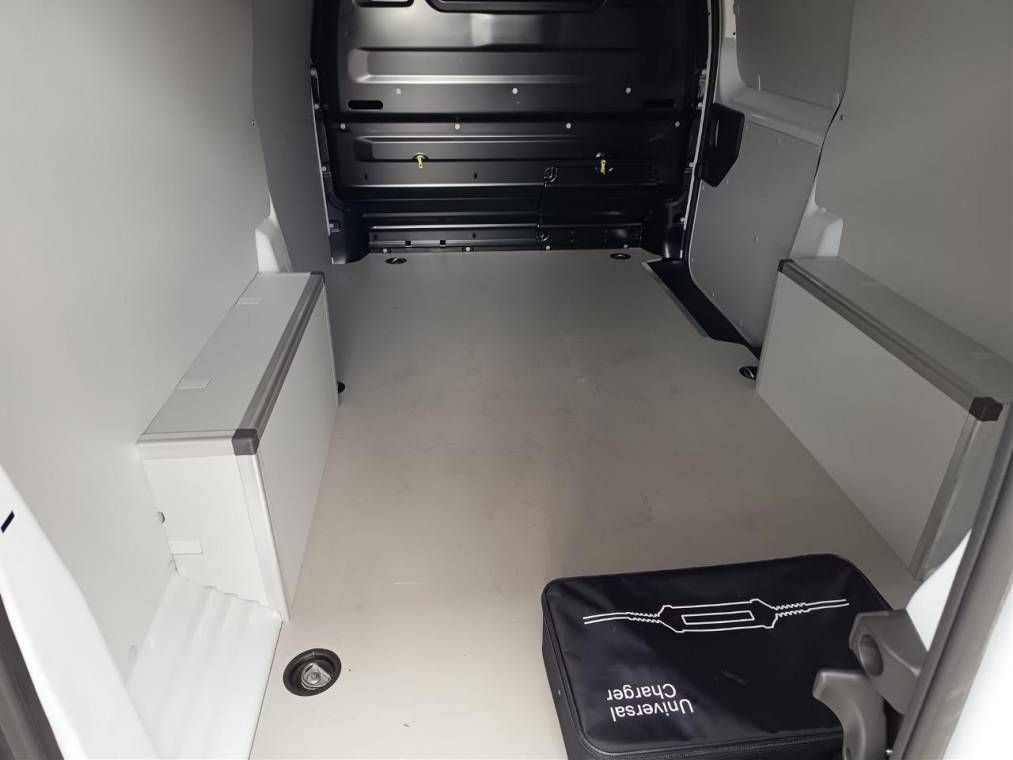 Fahrzeugabbildung Opel Vivaro Basis Kasten