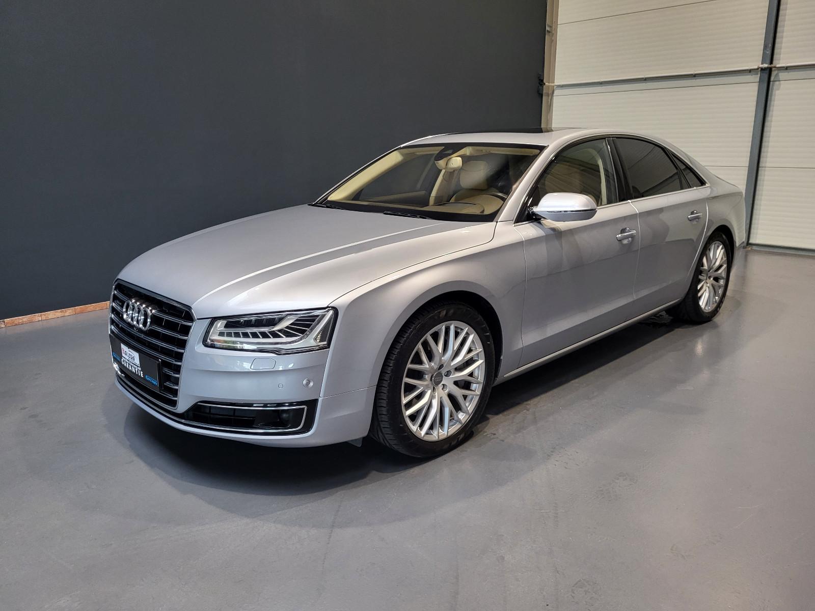 Audi A8 4.2TDI clean diesel quattro *TOP Ausstattung*