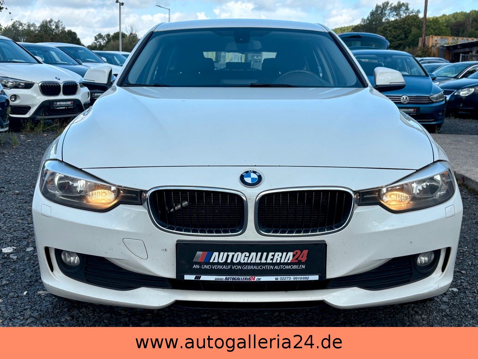 Fahrzeugabbildung BMW 320d Tour. Navi PDC 18"LMR 1.HAND Klimaautomatik