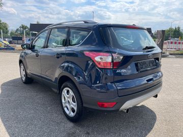 Ford Kuga - 4