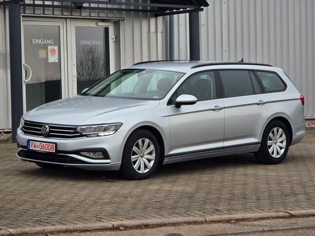 Volkswagen Passat 2.0 TDI/DSG/NAVI/LED/ACC/LANE/KAMERA