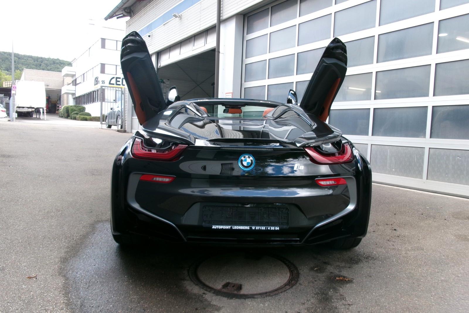 BMW i8 Roadster