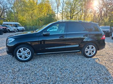 Mercedes ML 350 - 4