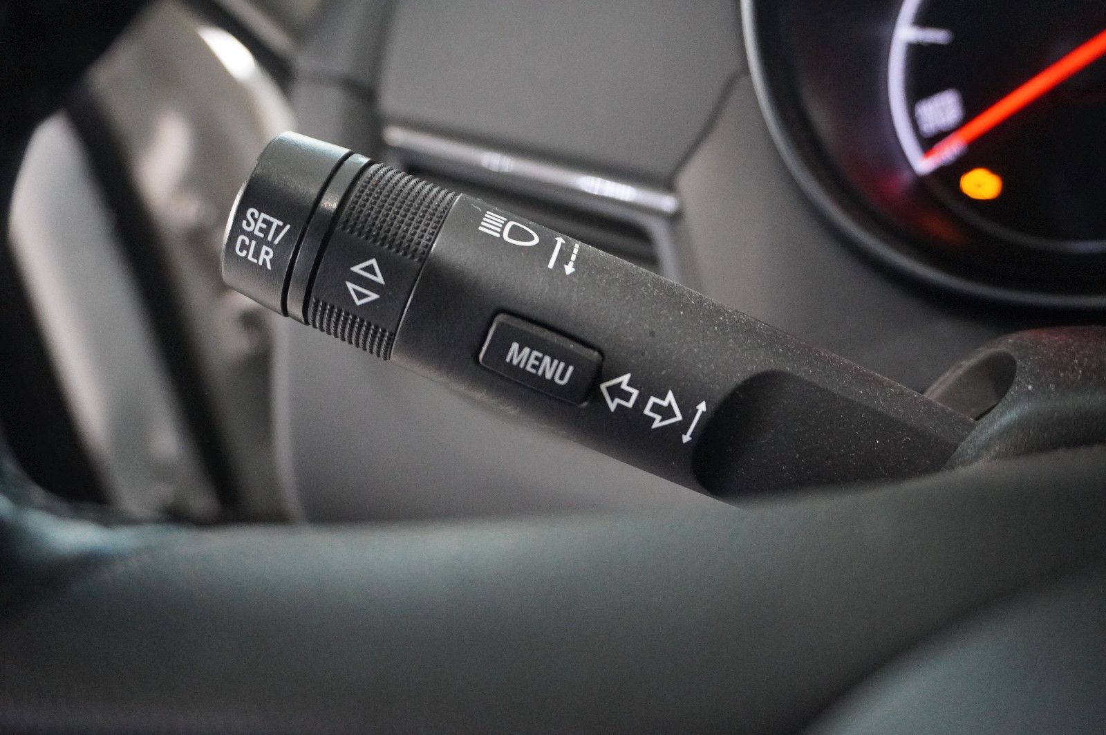 Fahrzeugabbildung Opel Zafira C 1.4T INNOV. 7-SITZ NAVI/LED/KAMERA/AHK