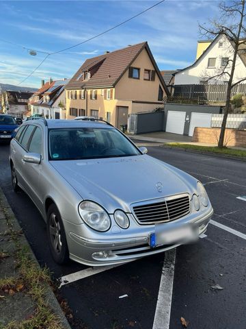 Mercedes-Benz Mercedes E200 T-Modell