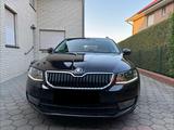 Skoda Octavia 1.6 TDI 81kW Green tec Active Combi ... - Skoda Octavia: 81 Kw