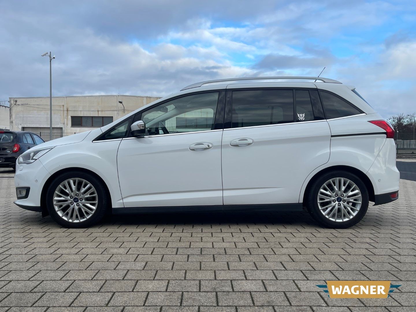 Fahrzeugabbildung Ford Grand C-Max Titanium 7-Sitzer Automatik
