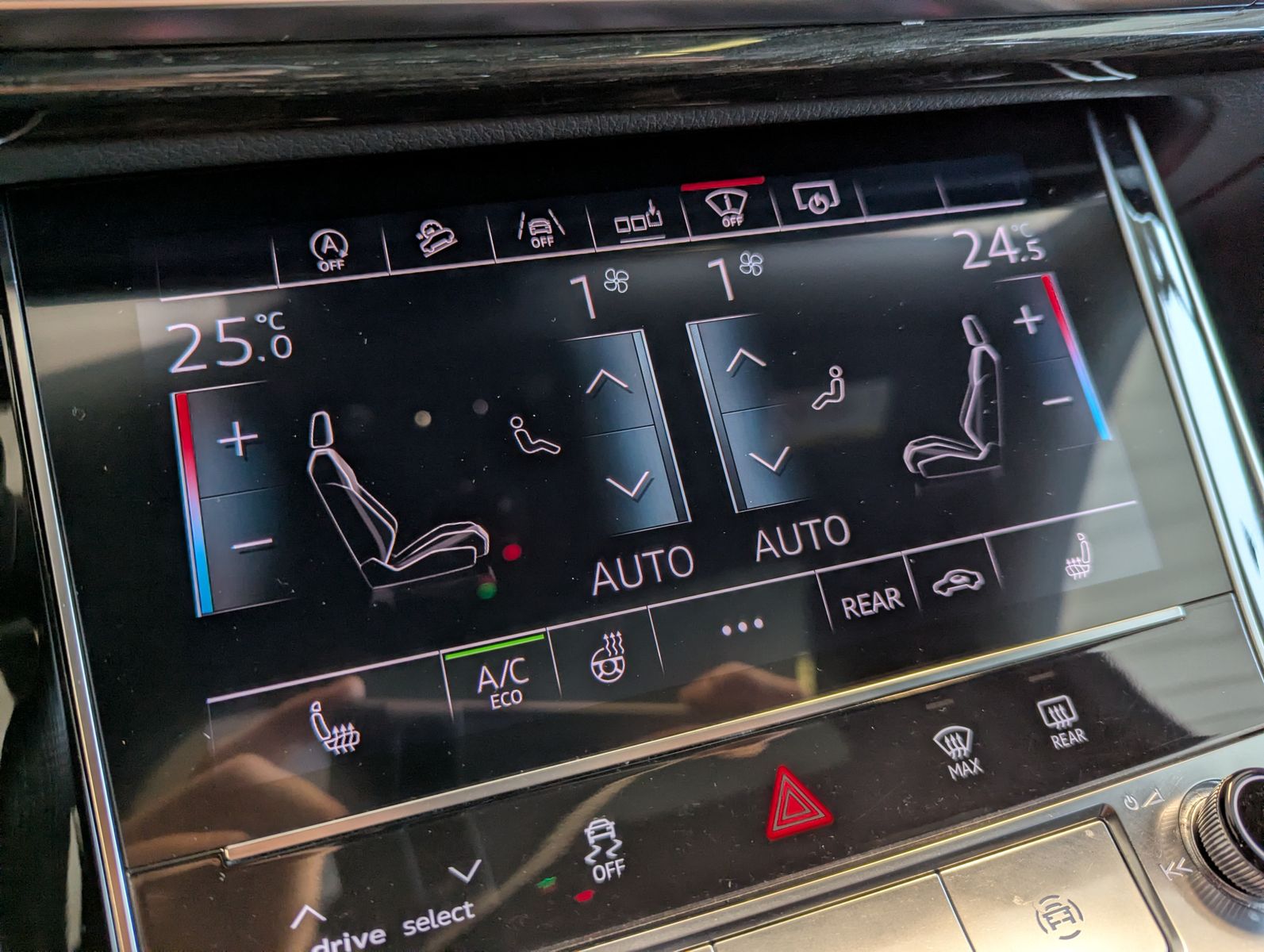 AUDI Q8 50 TDI qu. 3x S-Line HUD Matrix Pano ACC AHK - Image 35