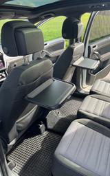 Volkswagen Touran 2.0 TDI SCR 140kW DSG R-Line - Volkswagen Touran: TDI 140