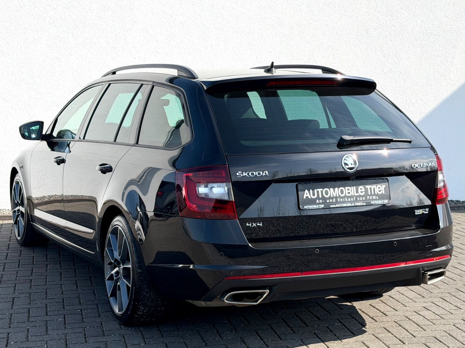 Skoda Octavia Combi RS 2.0 TDI DSG 4x4 LED ACC CAM foto 7