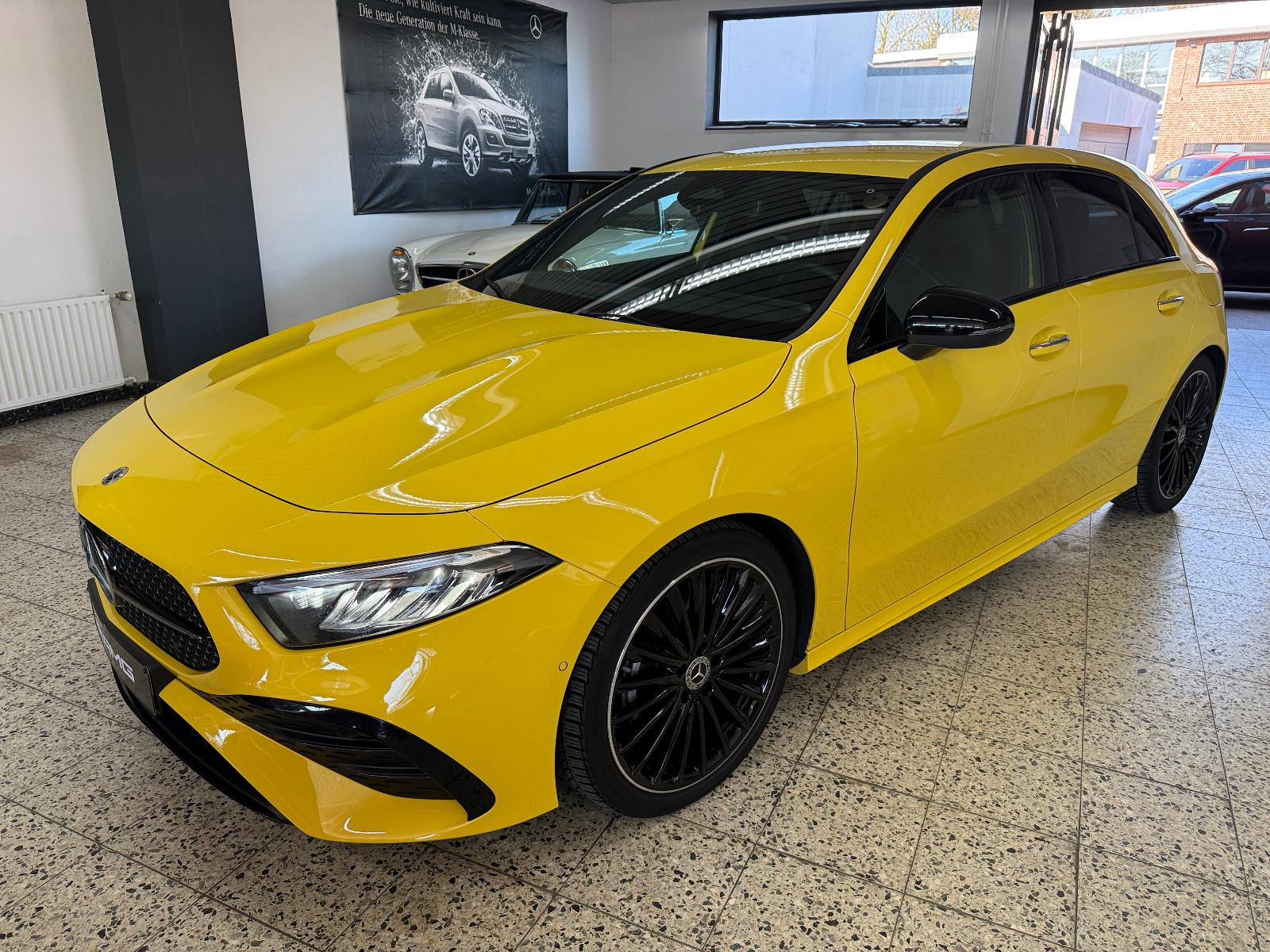 Mercedes-Benz A 180 AMG + NIGHT AUT/NAV/LED/SHZ/PTS/SPUR/LM19"