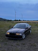 BMW 320i mit H-Kennzeichen - BMW 320 aus 1991