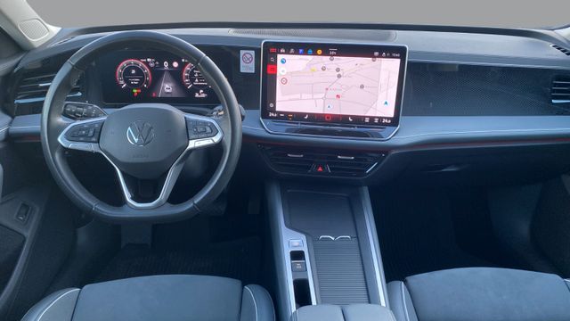 VW Passat Variant (Bild 14 von(16)