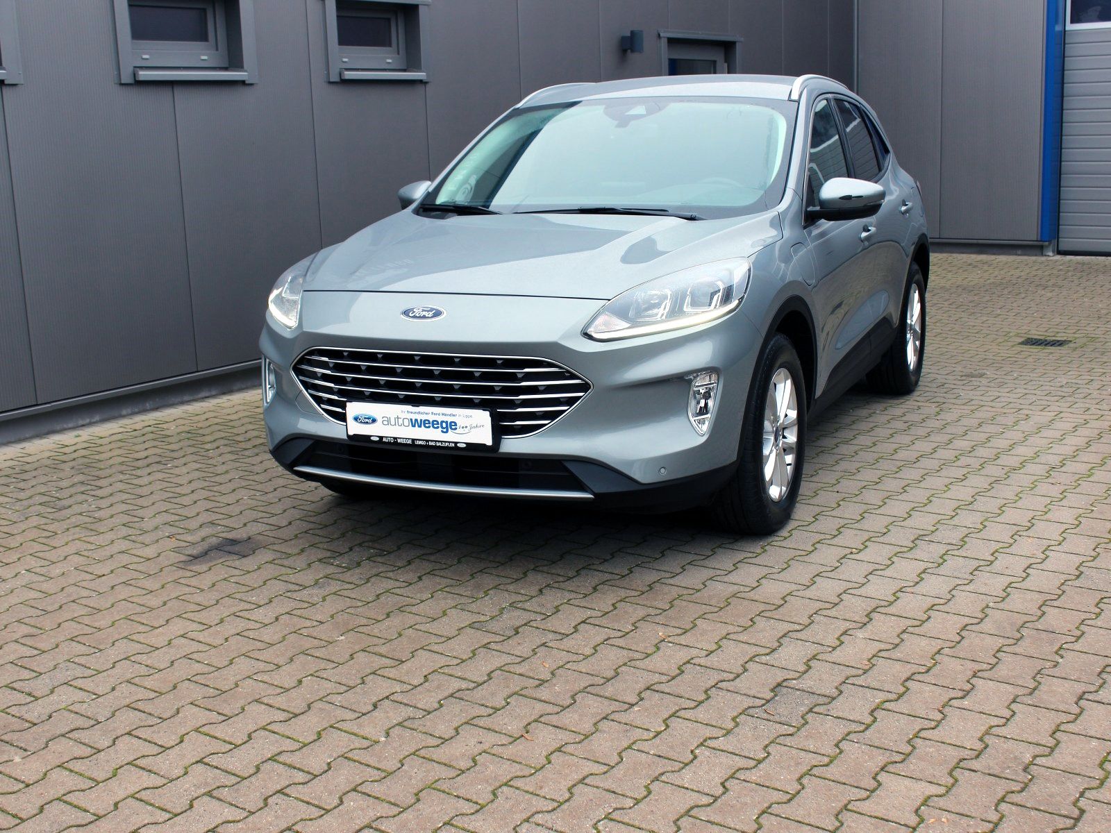 Fahrzeugabbildung Ford Kuga Plug-In Hybrid PHEV Titanium