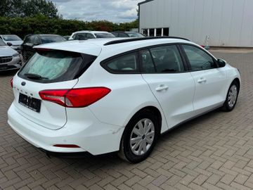Ford Focus - 6