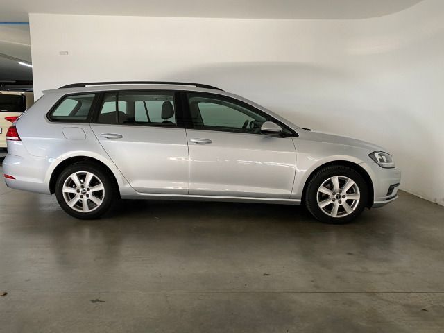 Golf VII Variant Trendline 1.6 TDI AHK+NAVI+SHZ