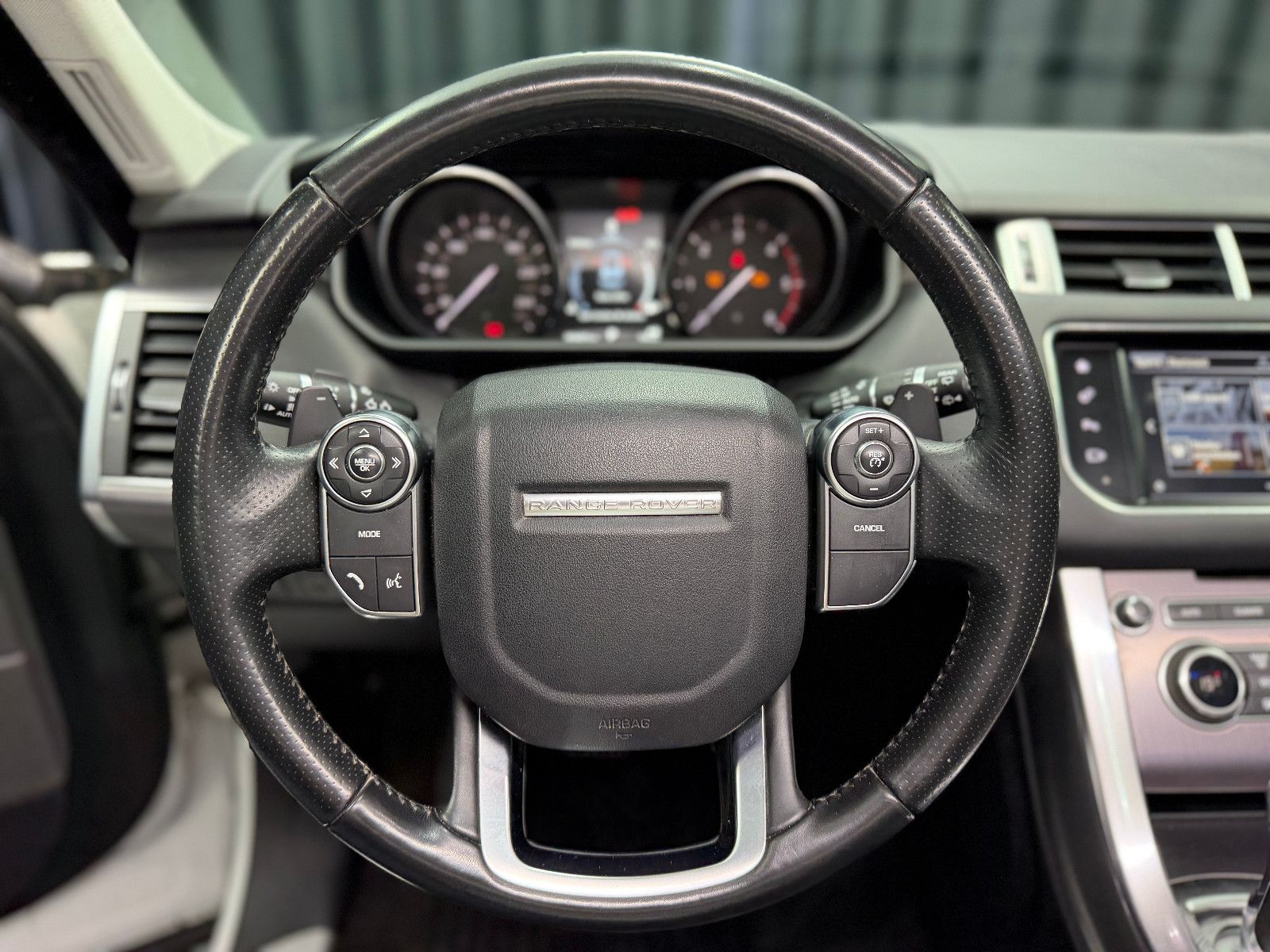 Fahrzeugabbildung Land Rover Range Rover Sport HSE Dynamic|AHK|PANO