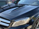 Mercedes-Benz GLA 200 CDI AMG*Panorama*Kamera*Navigation*LED* - Mercedes-Benz GLA 200: Schwarz