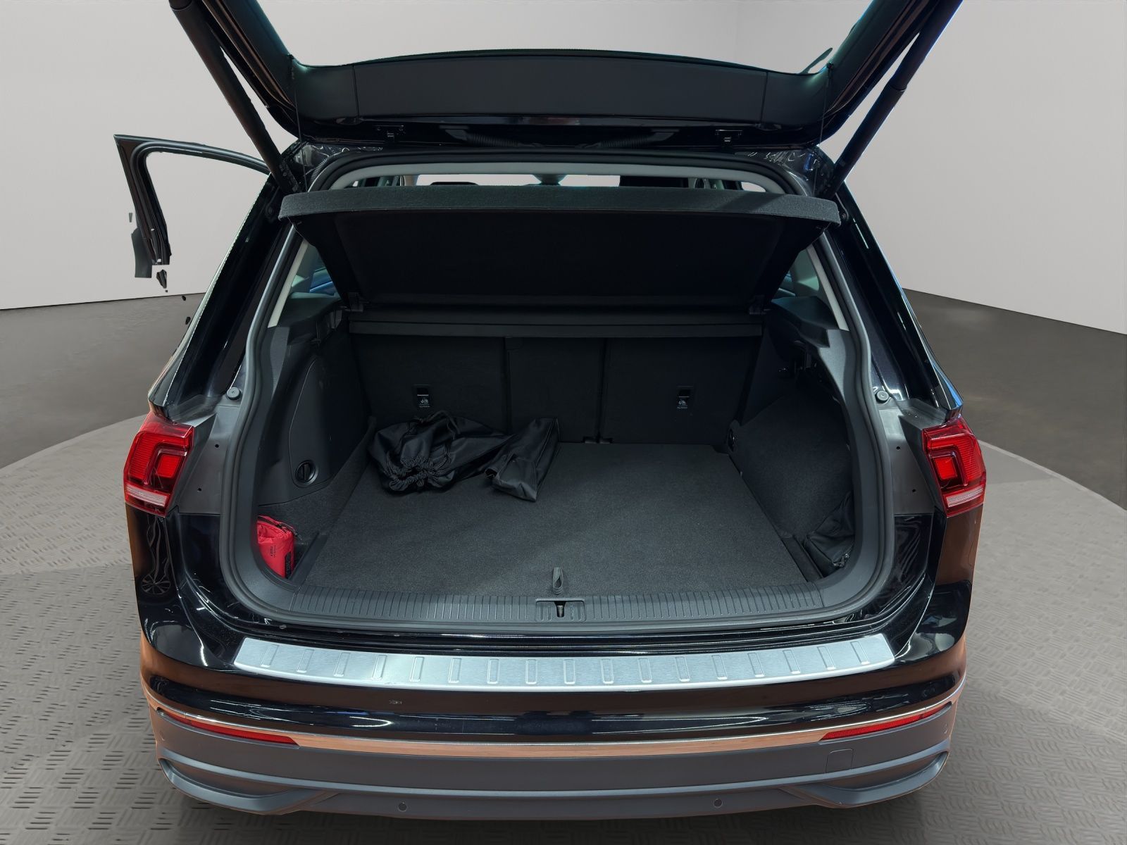 Volkswagen Tiguan - Bild 16
