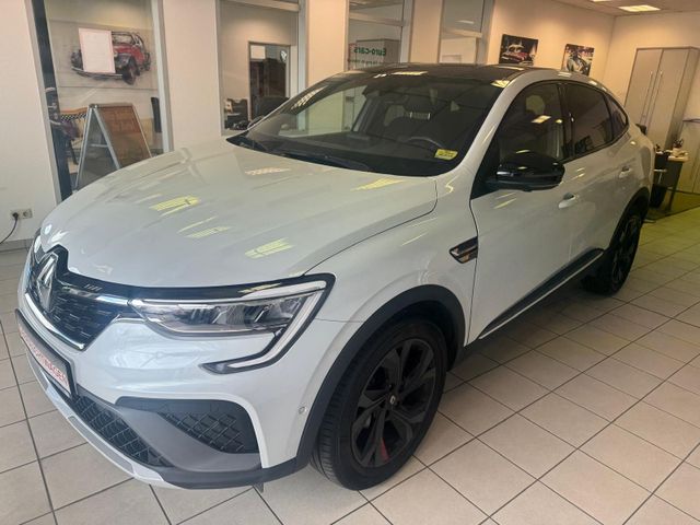 Renault Arkana R.S. Line / WENIG KM/NAVI/KLIMA/BOSE