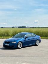 BMW 320d E92 - BMW 320 aus 2008: Coupé, 320d