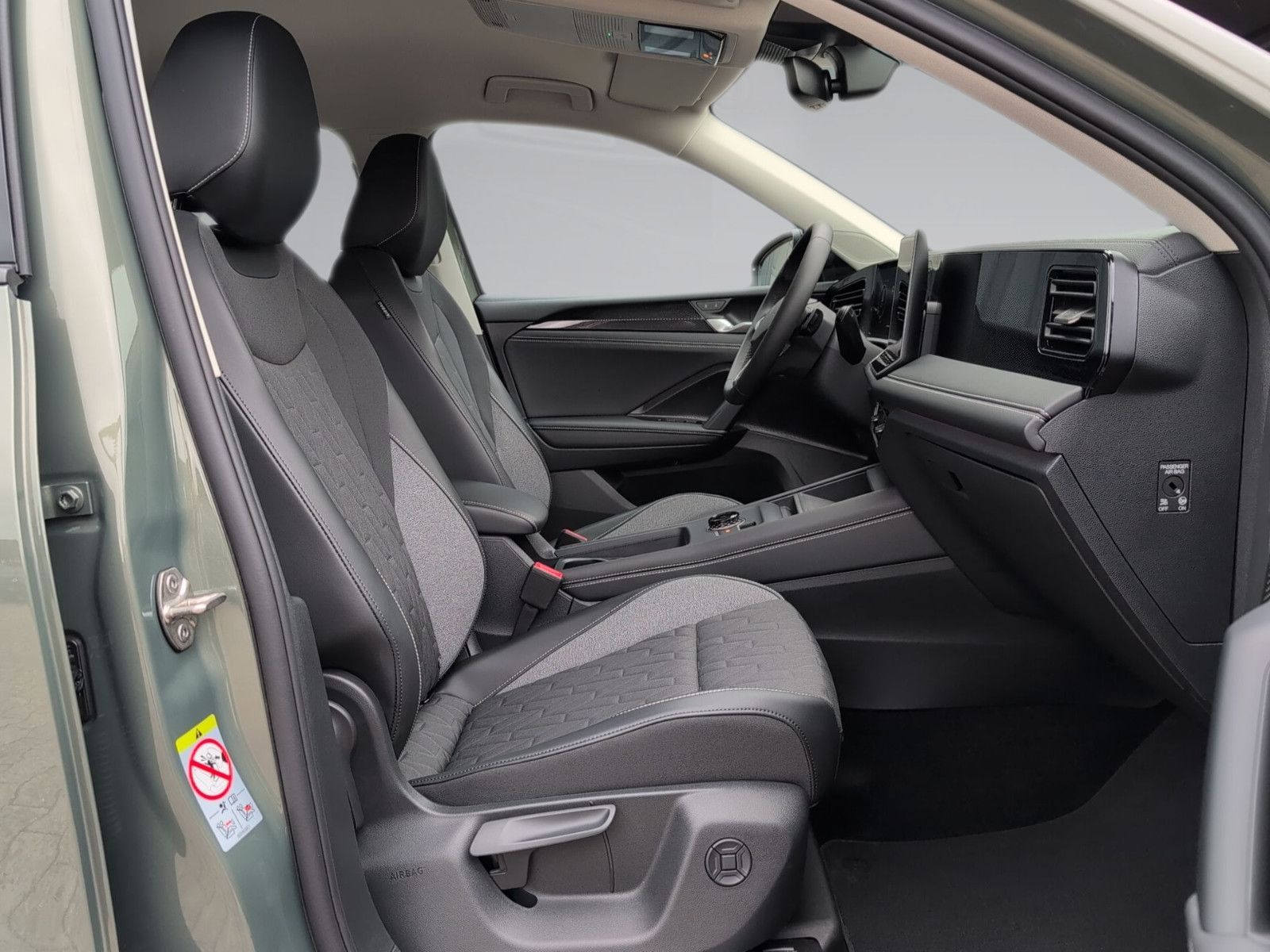 Volkswagen Tiguan Goal AHK StHzg. 360° 5 Ja. Garantie WSS-h foto 18