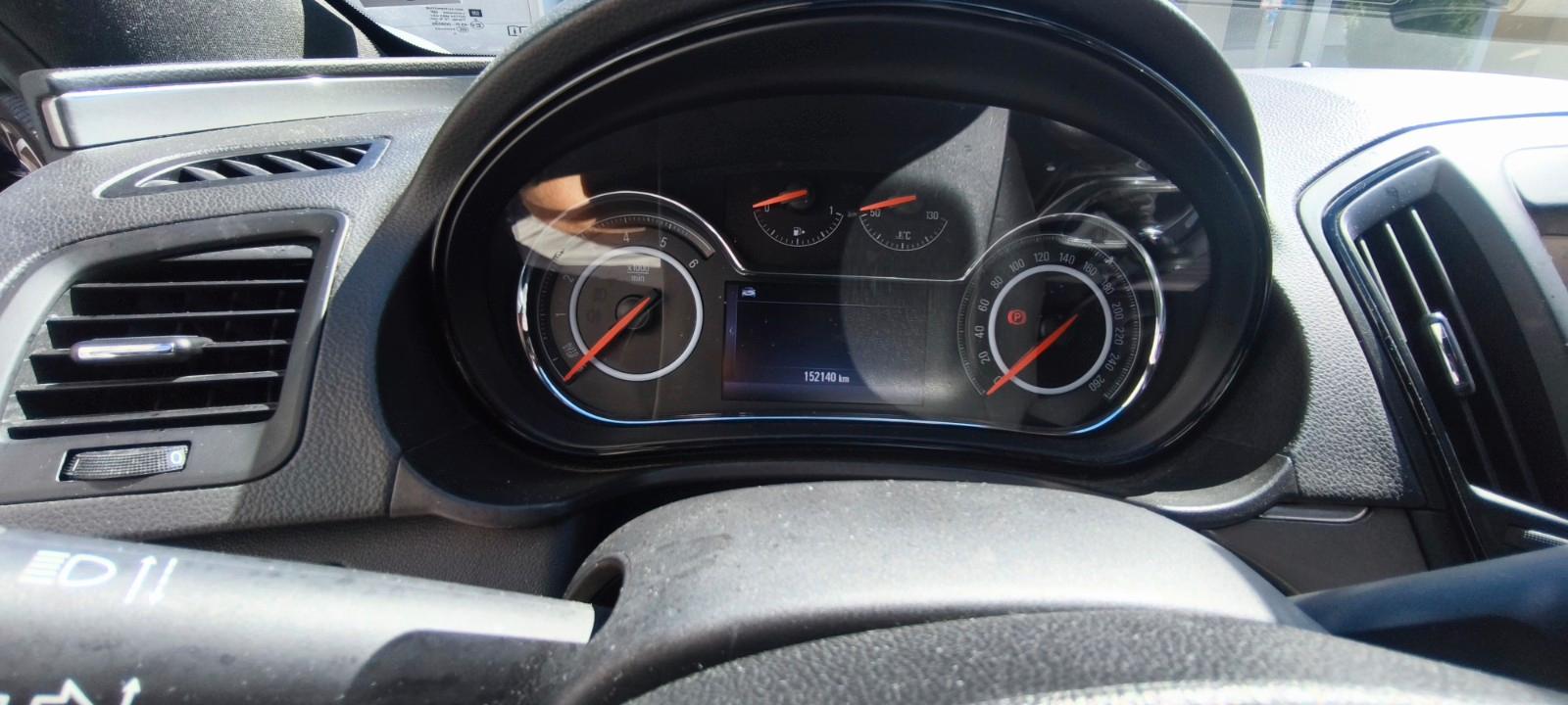 Opel Insignia ST 2.0 CDTI
