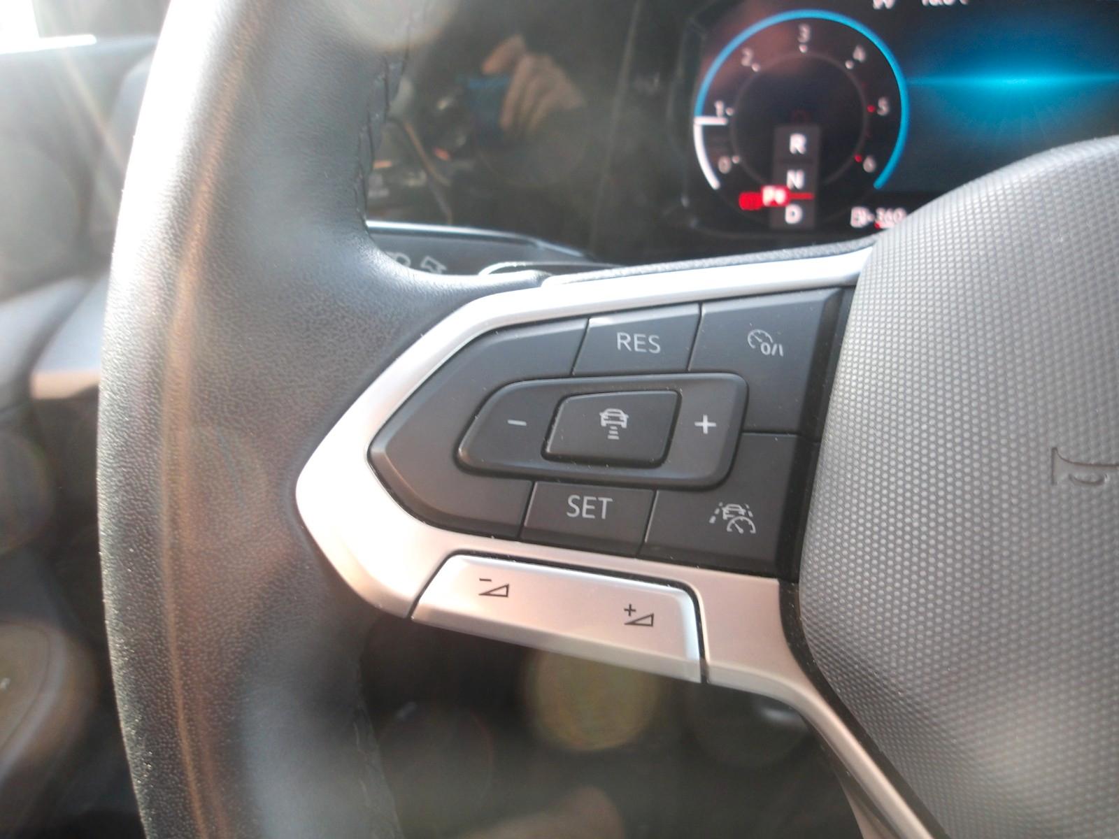 Volkswagen Golf VIII Lim. Life DSG *LED*NAVI*RFK*EXP. 13990, миниатюра 16