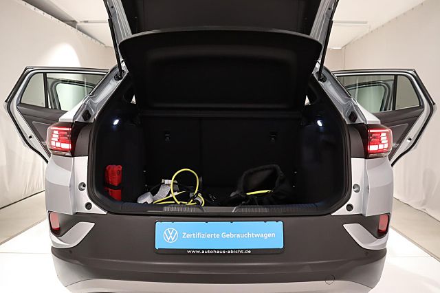 ID.4 Pure 125kW Wärmep. IQ-LIGHT Ganzjahresreife