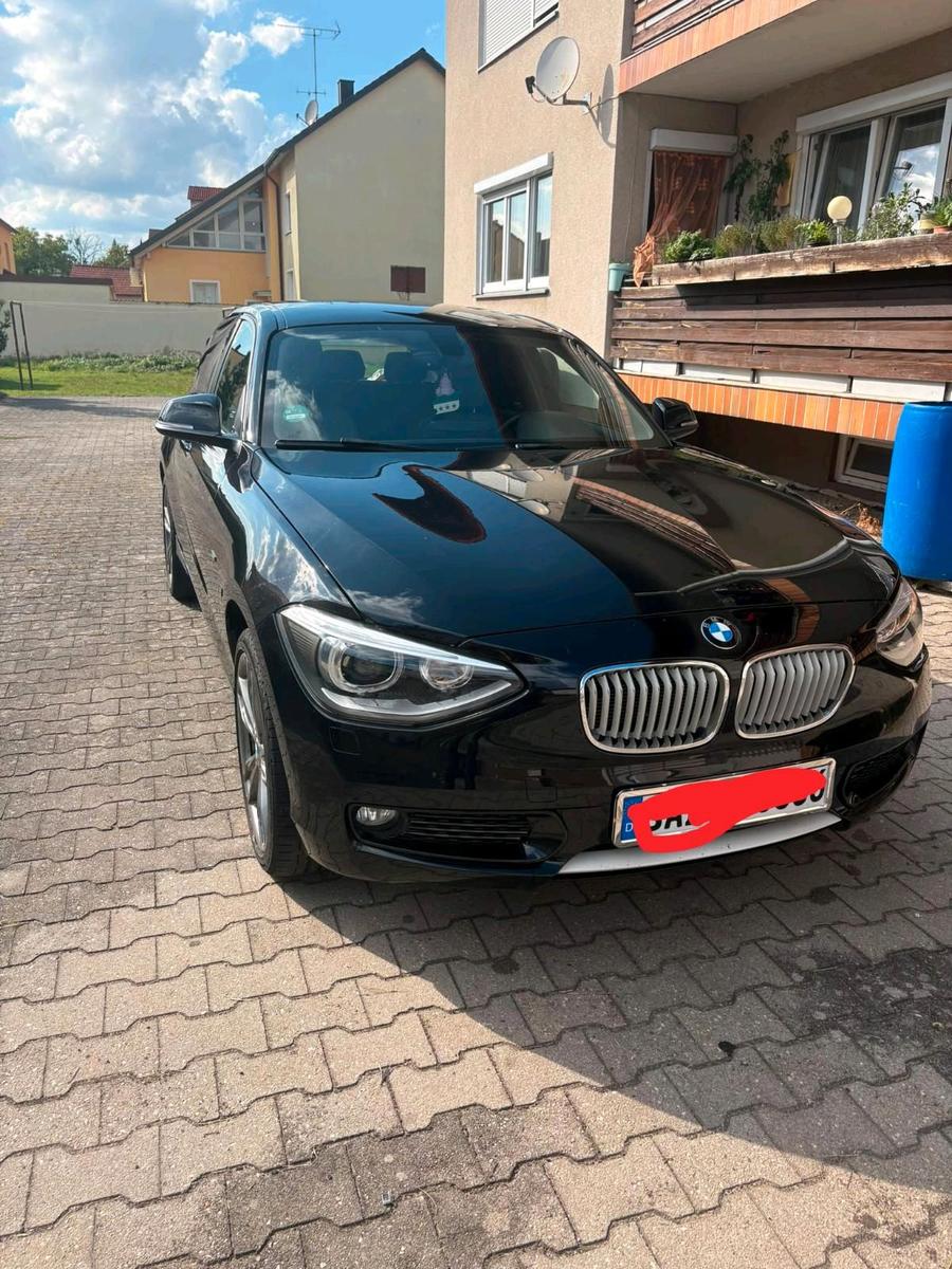 BMW 116, 2011